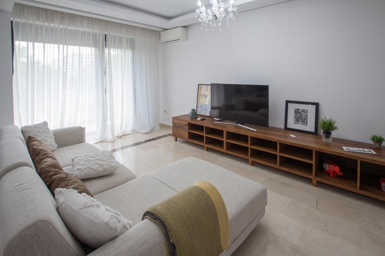 Sns Apartament In Vila Sophia Mamaia Buitenkant foto