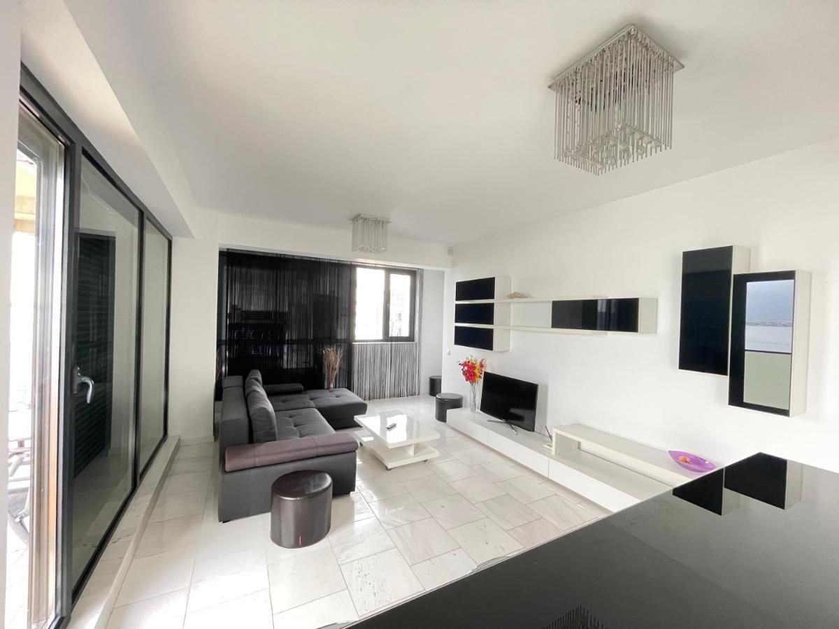 Sns Apartament In Vila Sophia Mamaia Buitenkant foto