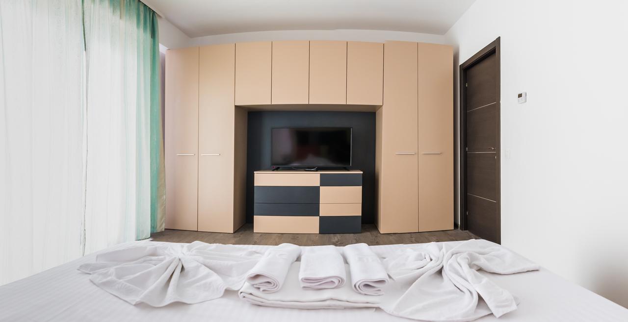 Sns Apartament In Vila Sophia Mamaia Buitenkant foto