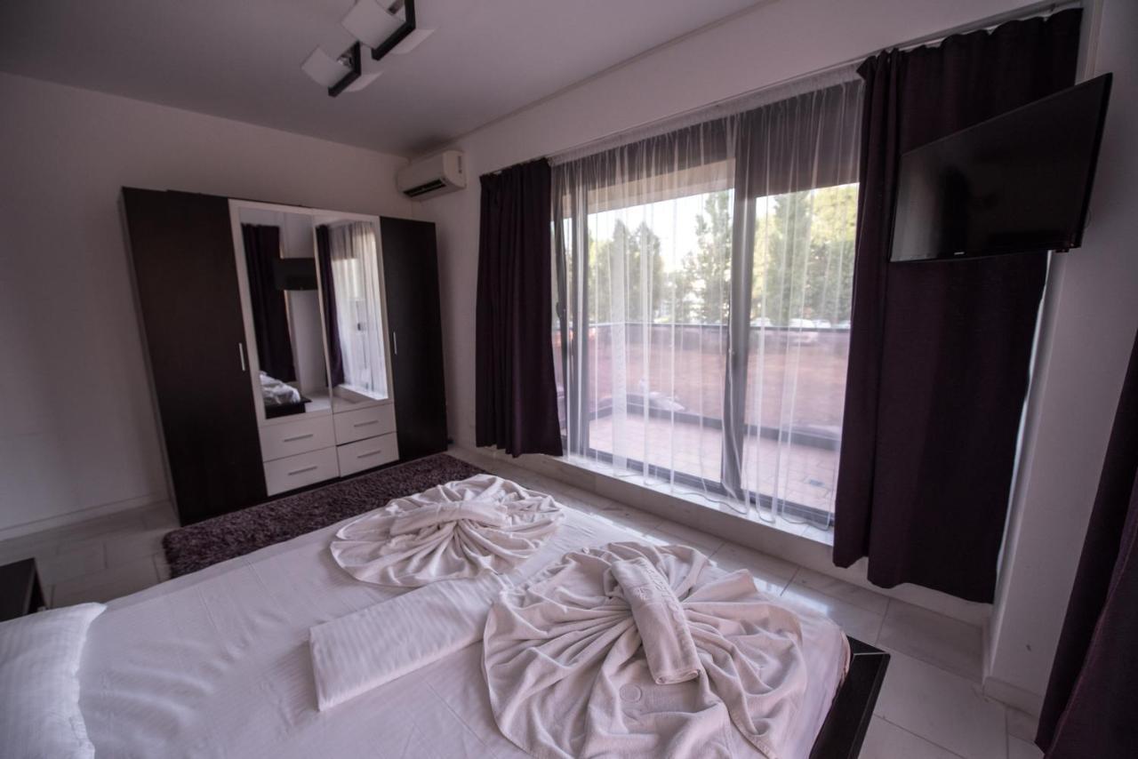 Sns Apartament In Vila Sophia Mamaia Buitenkant foto
